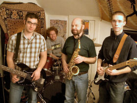 Walnutbutter band rehearal 03/31/2009